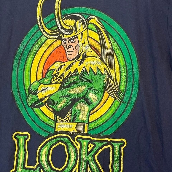 Black and green Loki graphic‎ tee - Picture 1 of 4